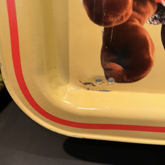 Vintage Gantz Bros. Wrinkles TV Tray 1984 Plush Toys Graphics Tin With Legs - Picture 5 of 7